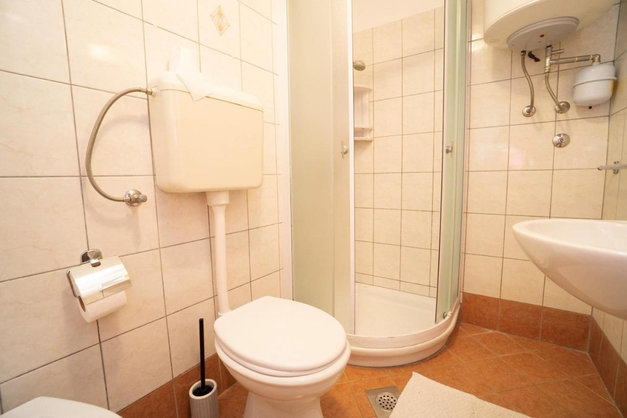 Apartment Nives Umag Exterior foto